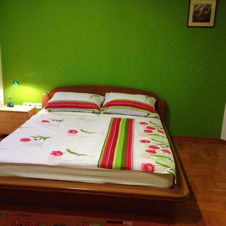 Guest House Seperic Jasztrebarszka Kültér fotó