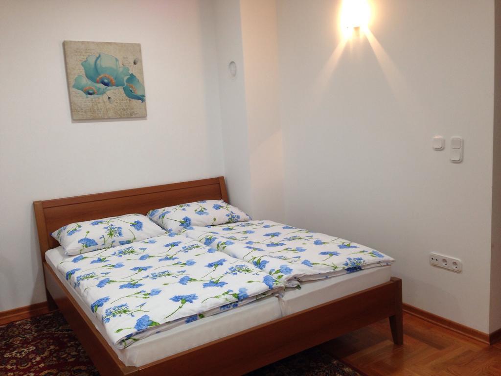 Guest House Seperic Jasztrebarszka Szoba fotó